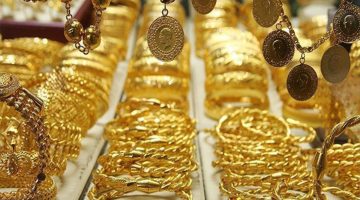 “نزل 500 جنيه”.. مفاجأة في أسعار الذهب اليوم وعيار 21 يسجل رقم جديد في الصاغة