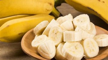 «أوعى تشتريه لعيالك تاني»…تحذير شديد جدا من تناول الموز بجانب هذه الأطعمة!!؟